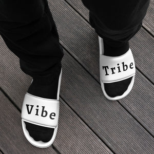 Comfortable Vibe Tribe Slides in black or white